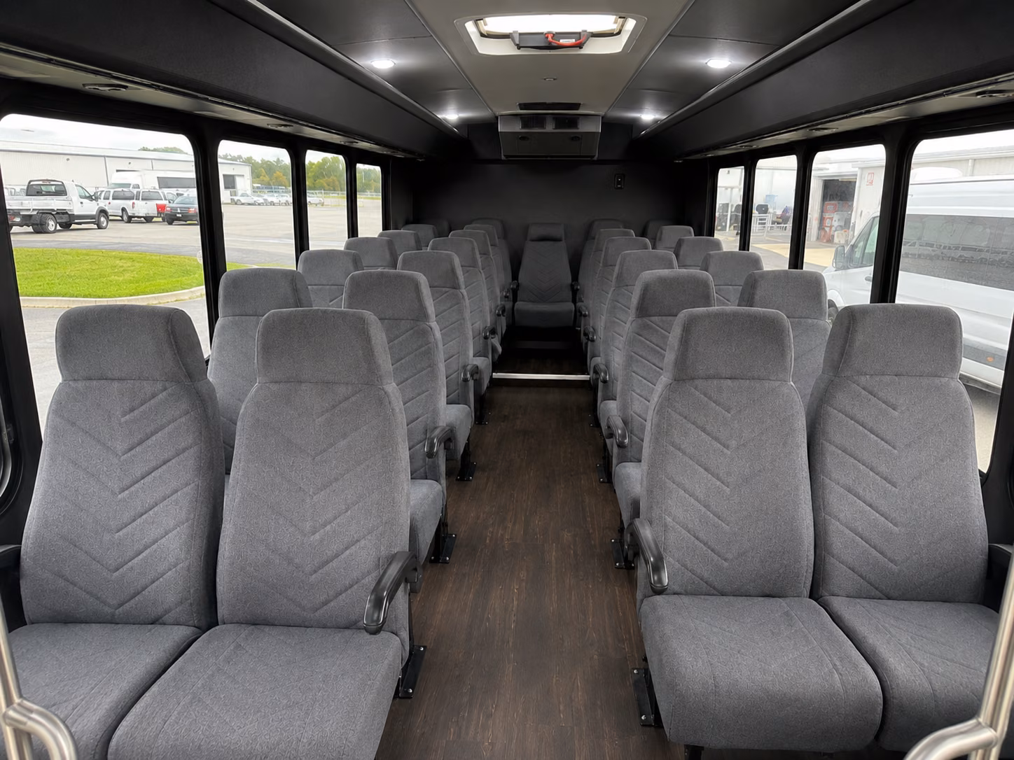 charter buses for lakewood mountain wedding weekends