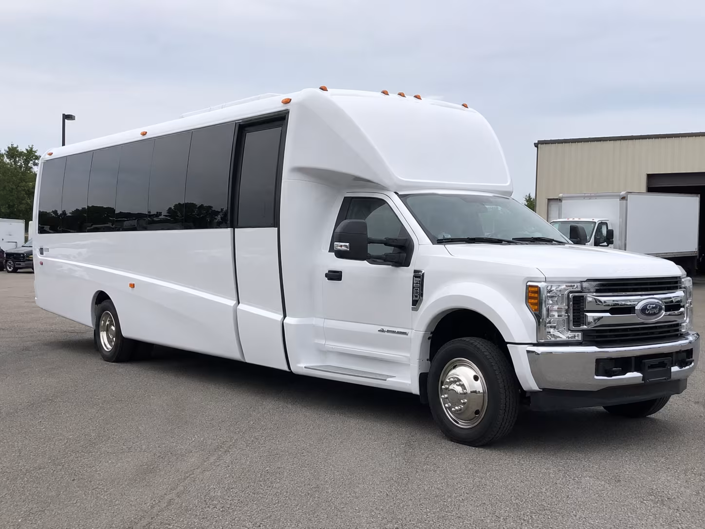find the perfect transportation for your next prom 3