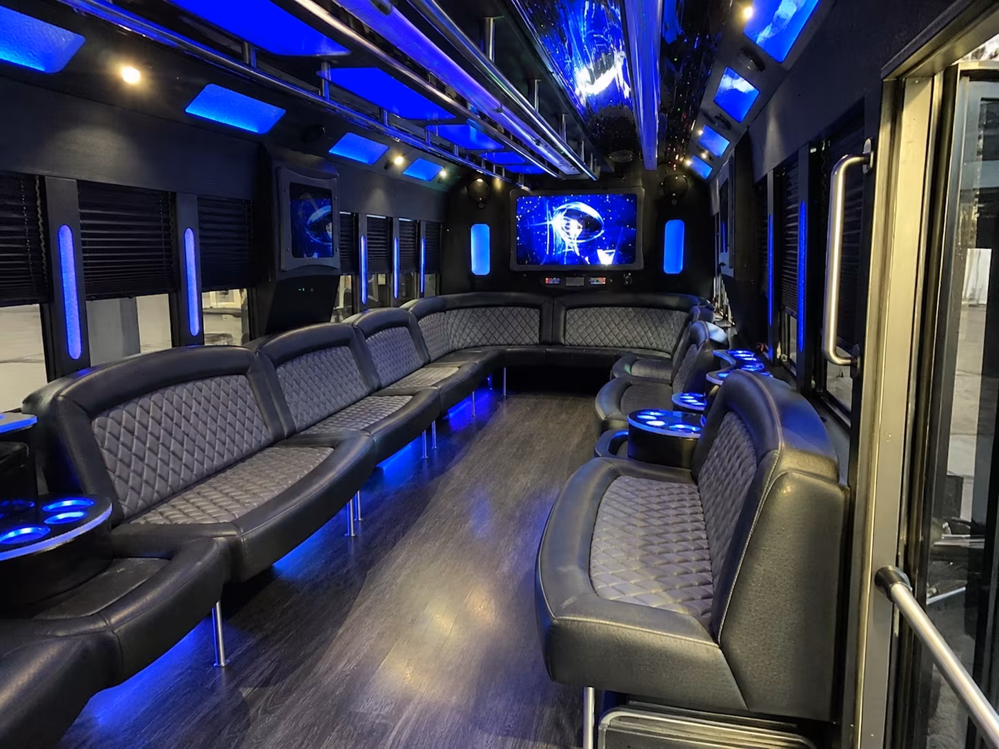 lakewood 28 passenger party bus interior