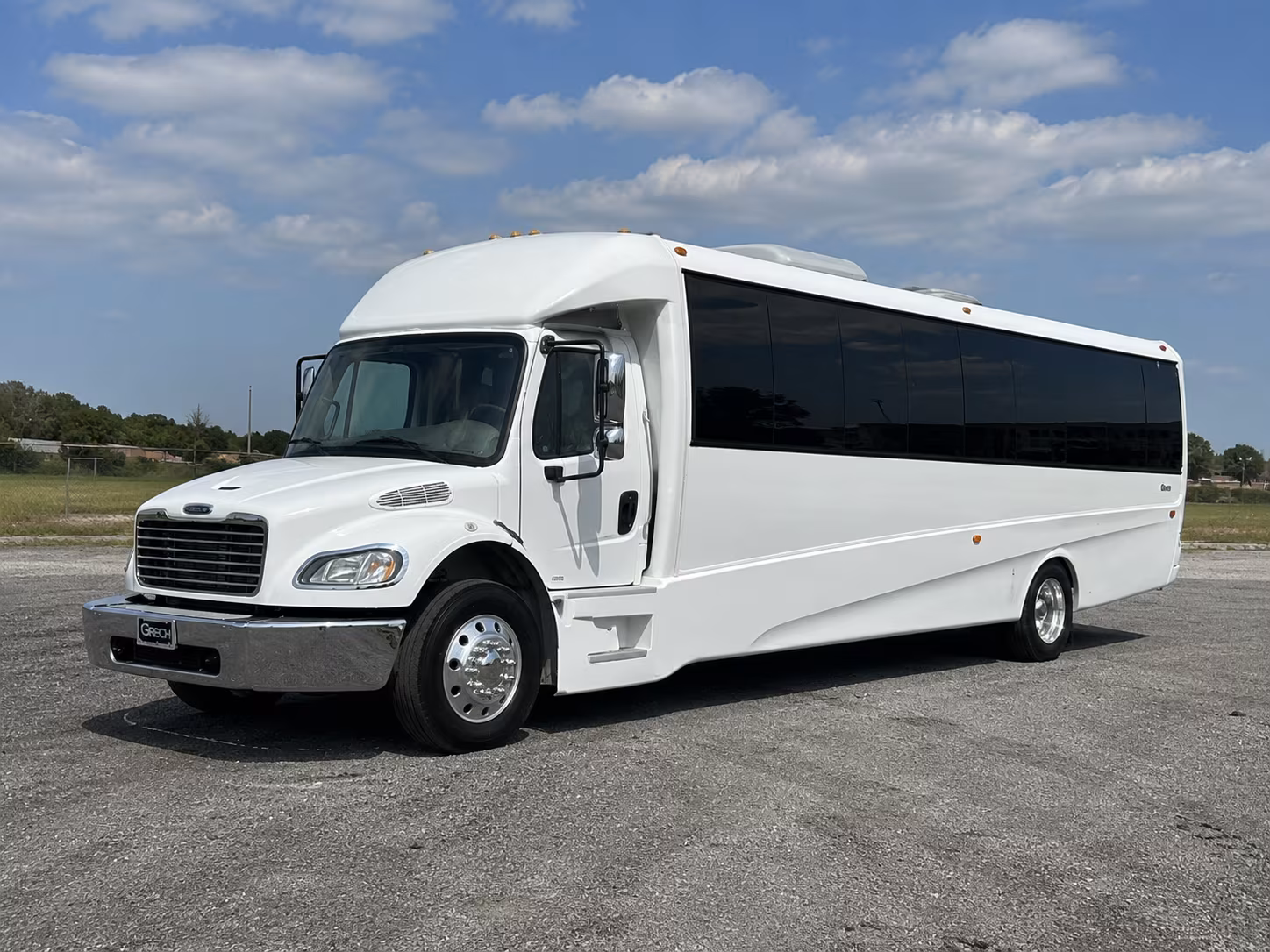 lakewood 50 passenger party bus