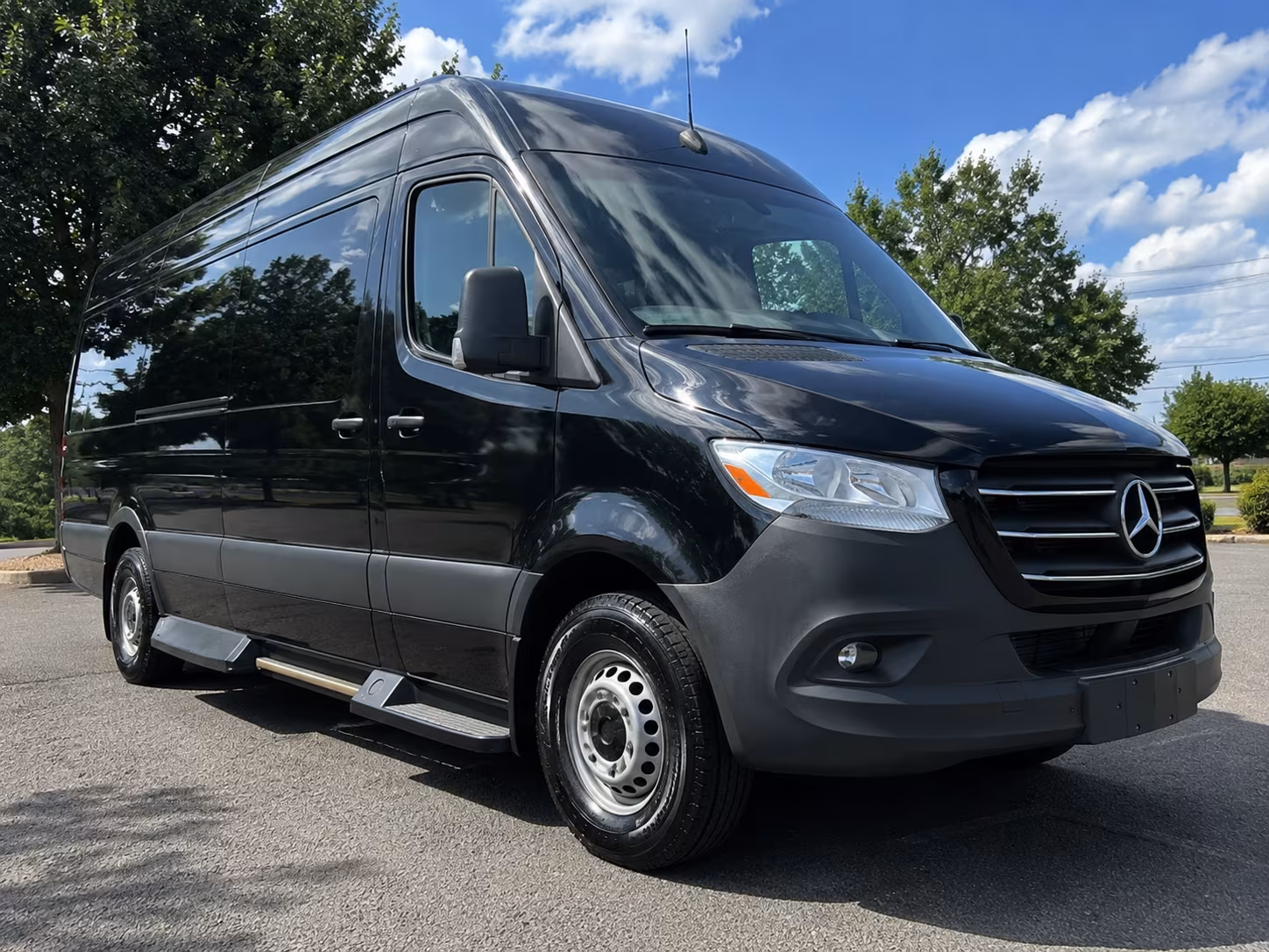 lakewood sprinter limousine