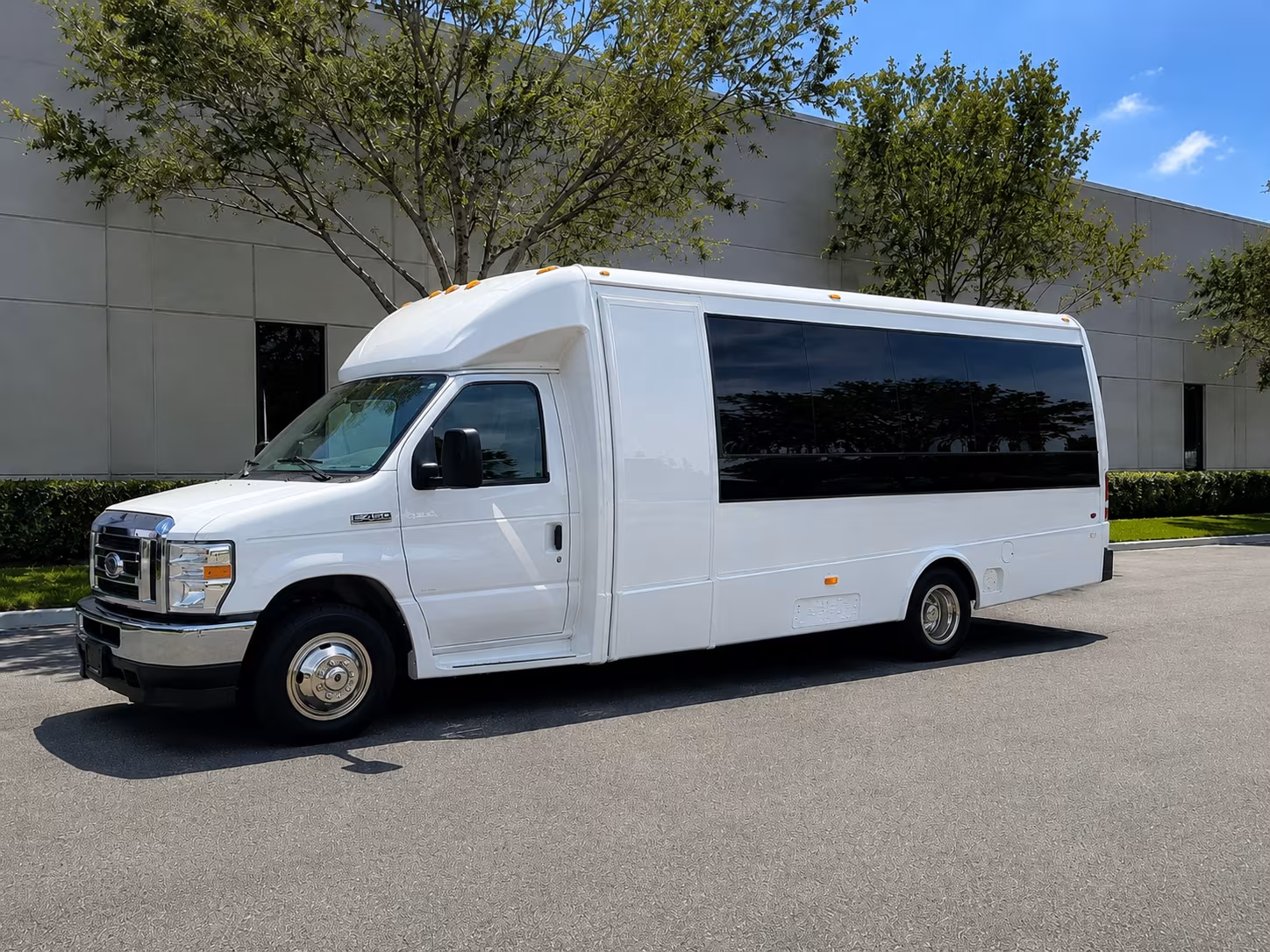 lakewood wedding transportation