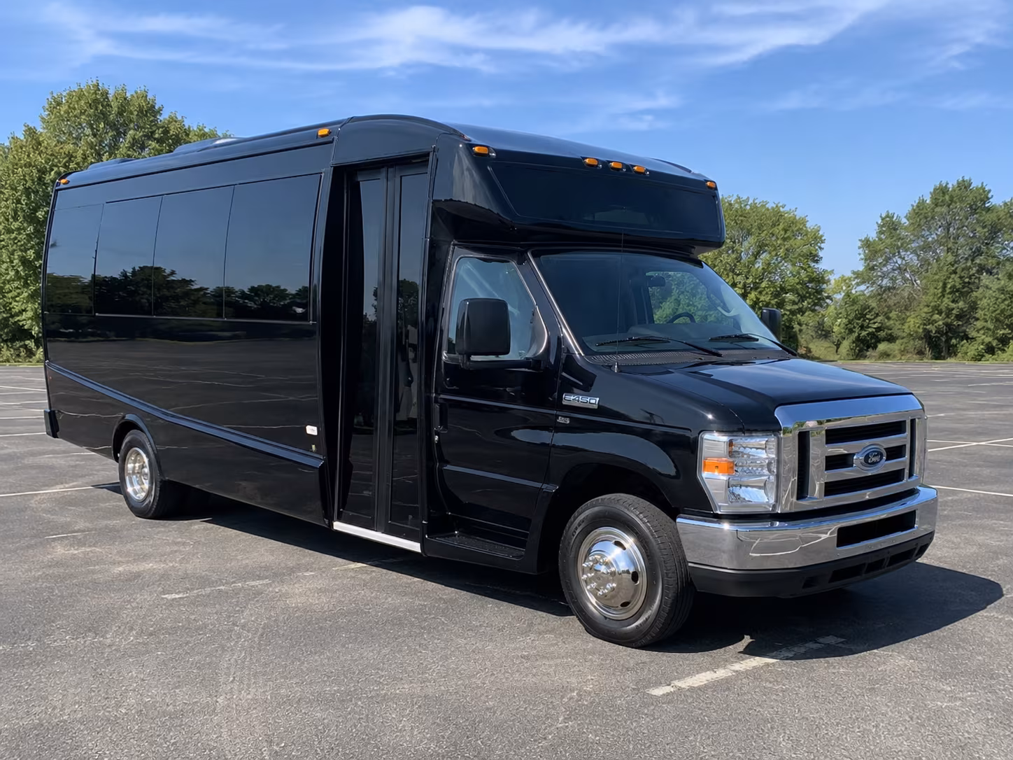 rent a bus in lakewood for post prom night out in denver