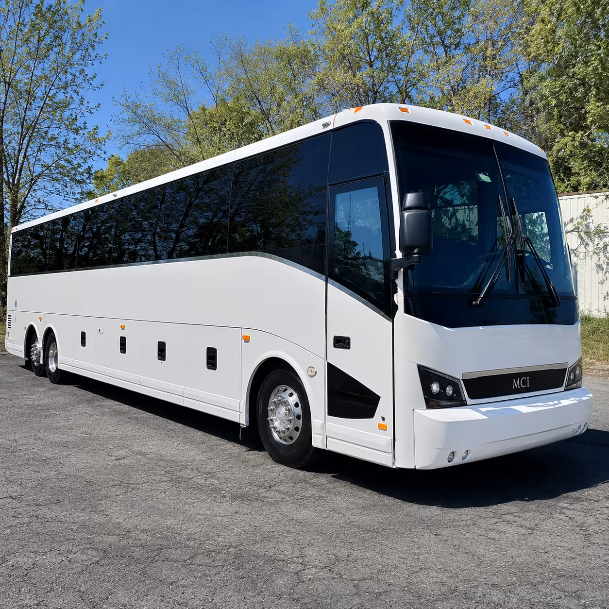 shuttle buses for lakewood employers near the w line
